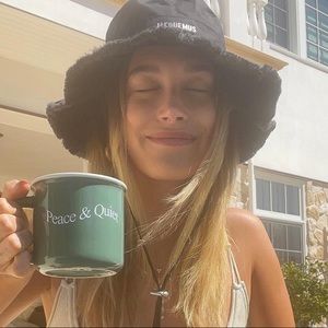 JACQUEMUS Le Bob Artichaut Bucket Hat - SOLD OUT